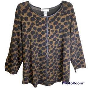 Animal print top with faux leather trim - XL